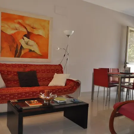 פרבוליה Sunset Garden Villa מראה חיצוני תמונה